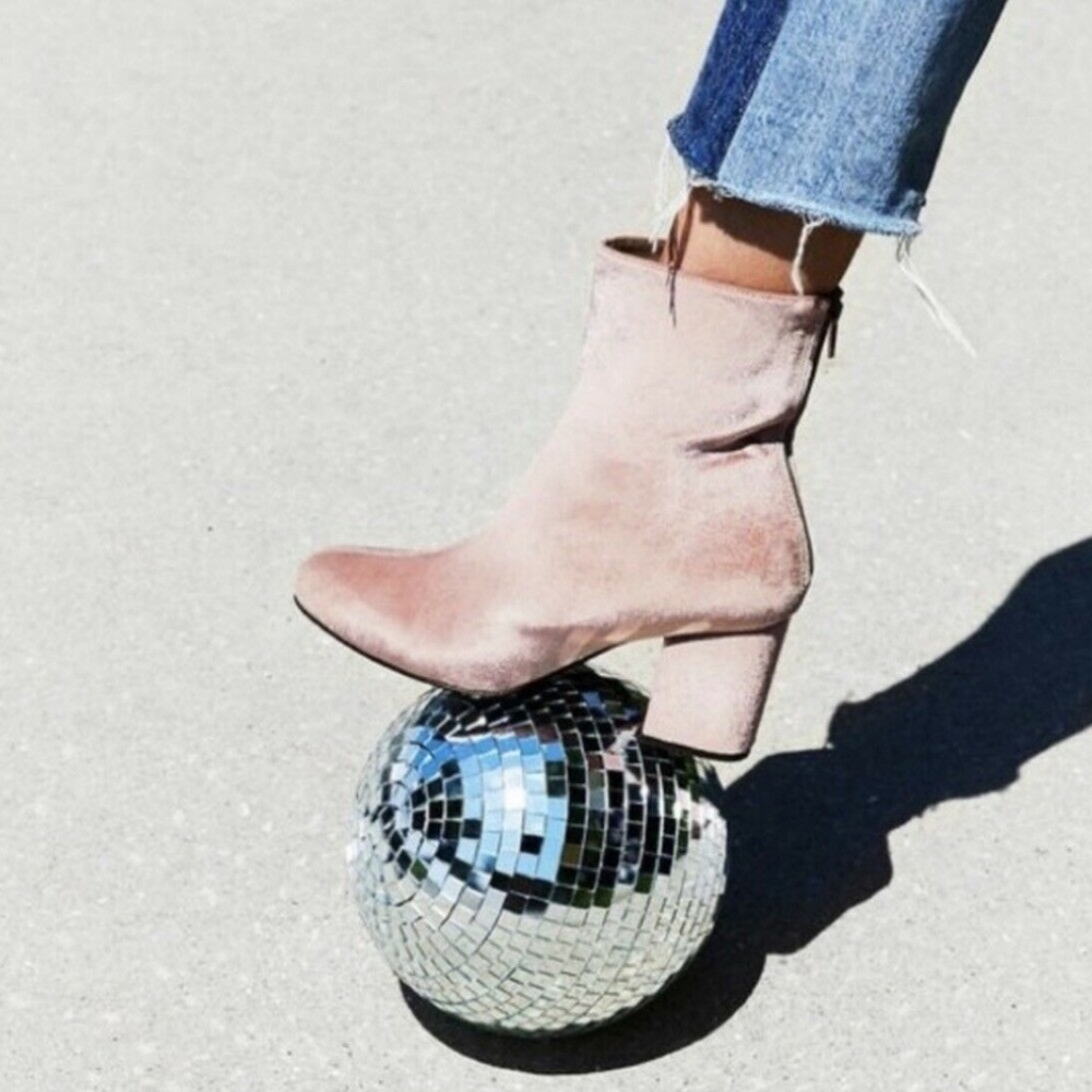 Free People Velvet Cecile Bootie Rose Block Heel Ankle Boots New! - Picture 8 of 12